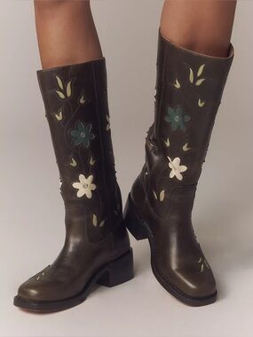 Frye Campus 14L Boots green floral
